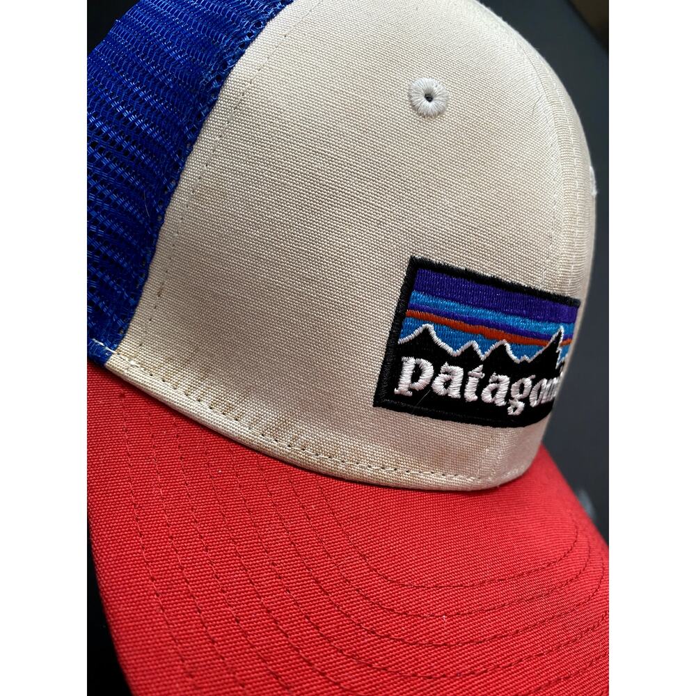 Patagonia White Blue Red Logo Baseball Cap – Adjustable Trucker Hat Outdoor Gear - Picture 2 of 7